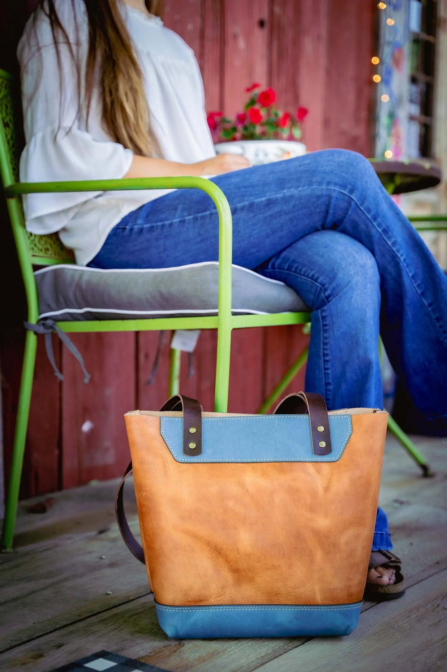 The Naomi Leather Tote Bag - Ocean Tide
