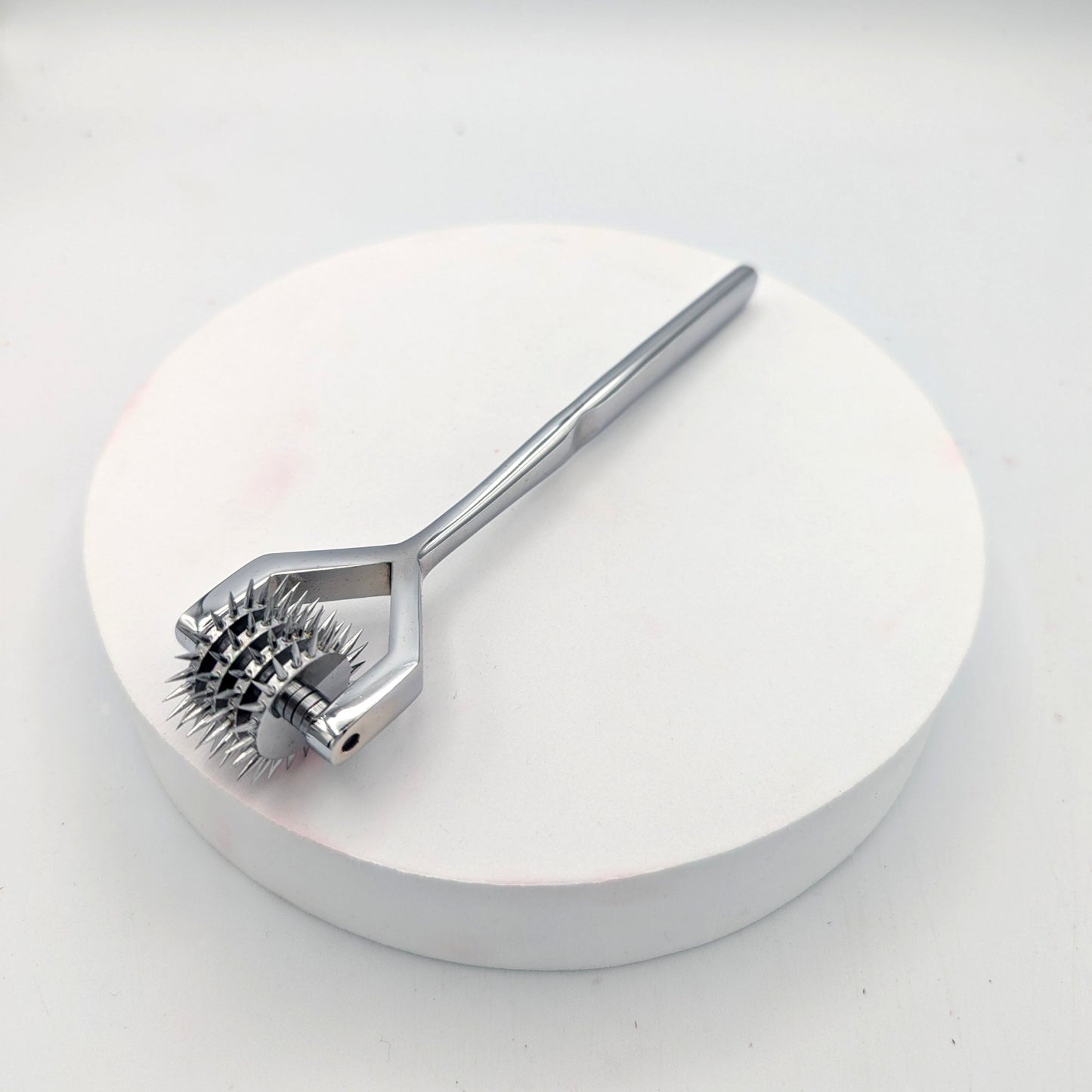 Wartenberg Wheel – Pinwheel Roller – Polish silver or Rainbow!
