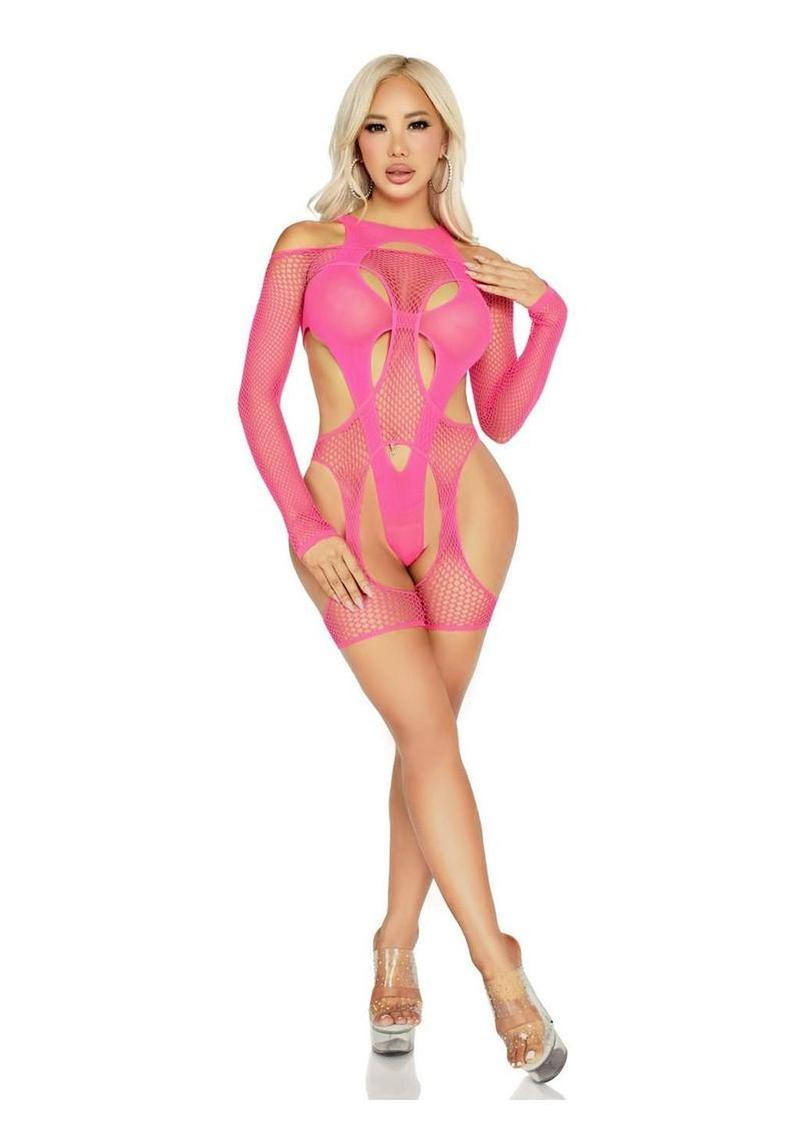 Off-the-Shoulder Fishnet Garter Harness With Flattering Fit