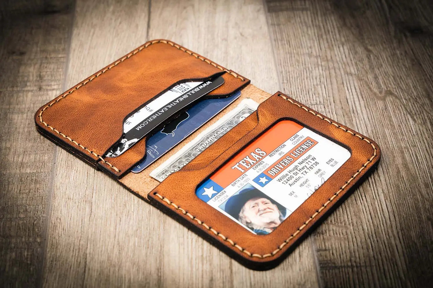 The Georgetown Minimalist Wallet in Chestnut Brown