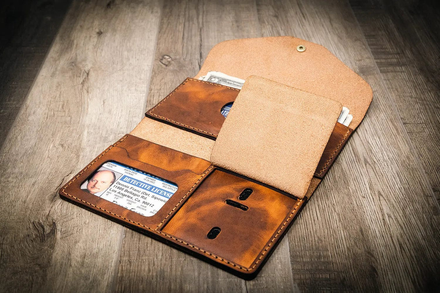 Badge Clutch Wallet - Chestnut