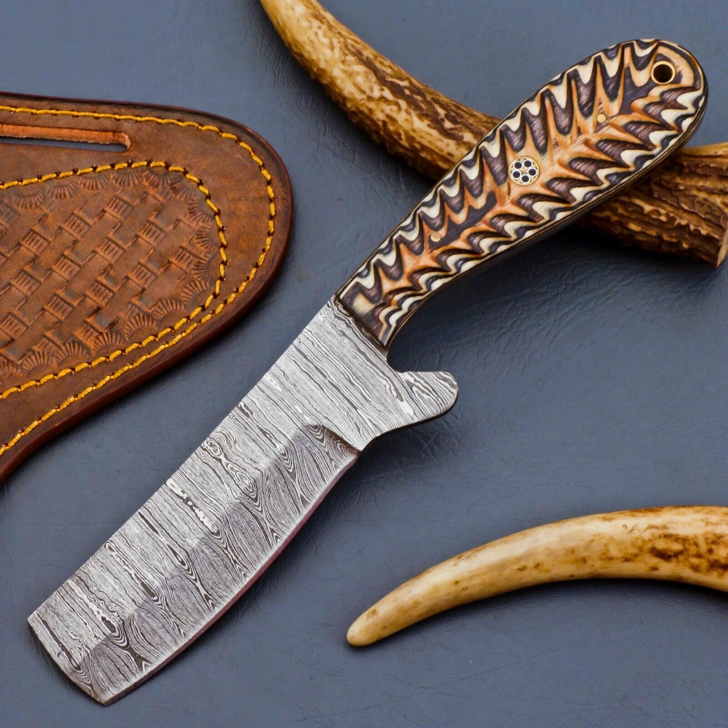 Cowboy Bull Cutter Knives – Handmade Damascus Steel with Pakka Wood Handle & Leather Sheath