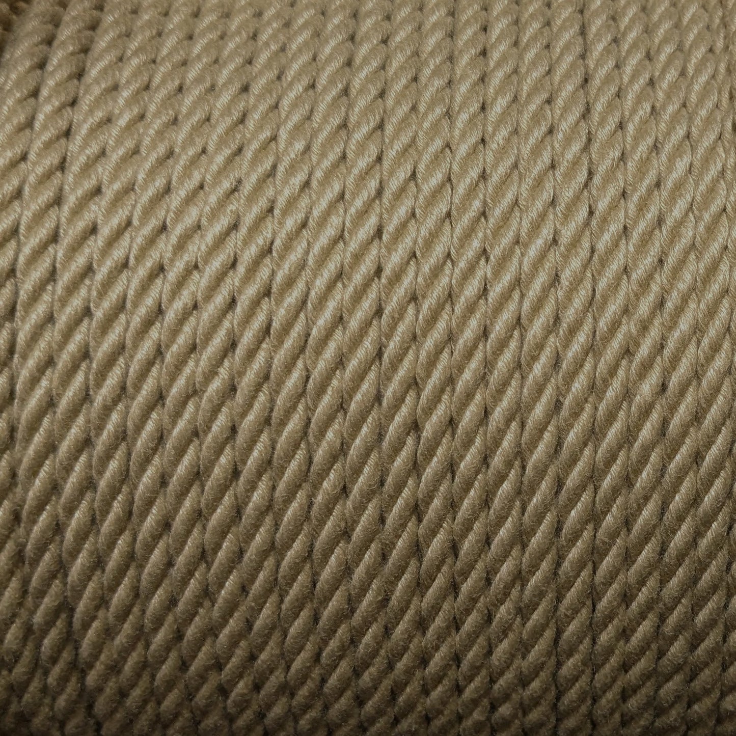 POSH Rope - 3 Strand Spun Polyester Bondage Rope - Synthetic Hemp - 6mm