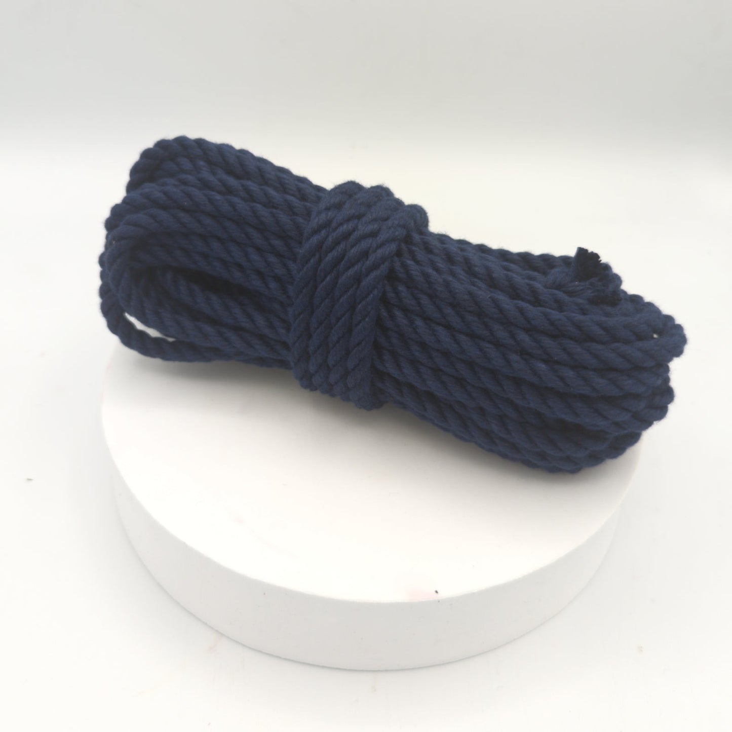 POSH Rope - 3 Strand Spun Polyester Bondage Rope - Synthetic Hemp - 6mm