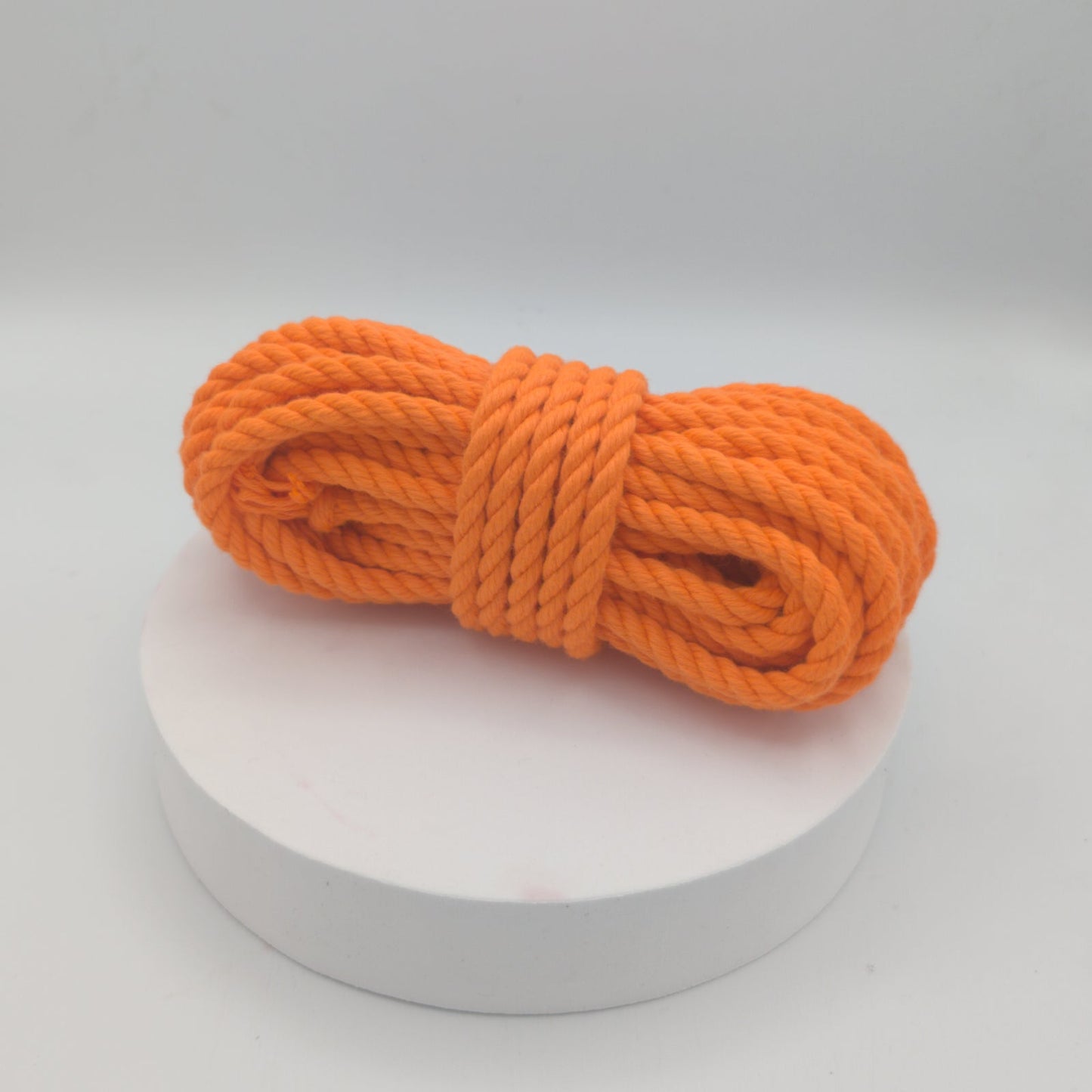 POSH Rope - 3 Strand Spun Polyester Bondage Rope - Synthetic Hemp - 6mm