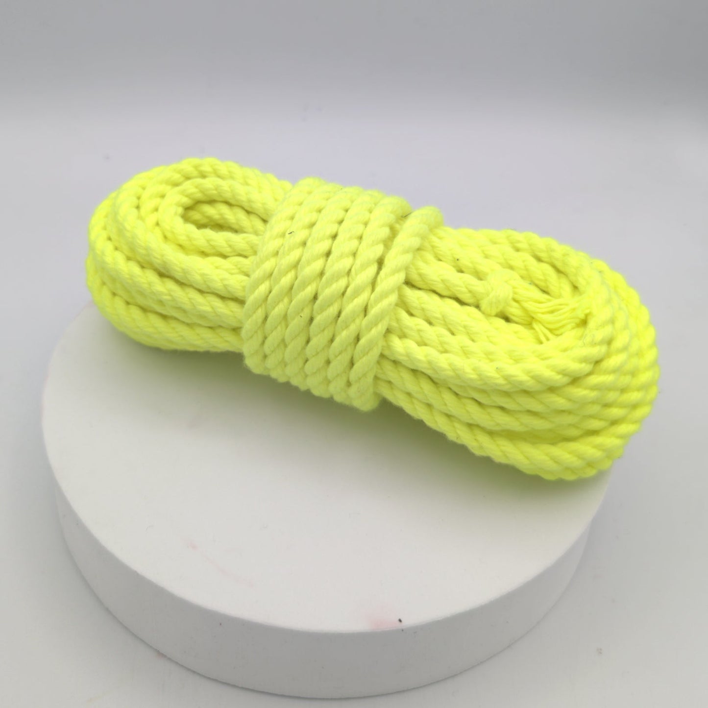 POSH Rope - 3 Strand Spun Polyester Bondage Rope - Synthetic Hemp - 6mm