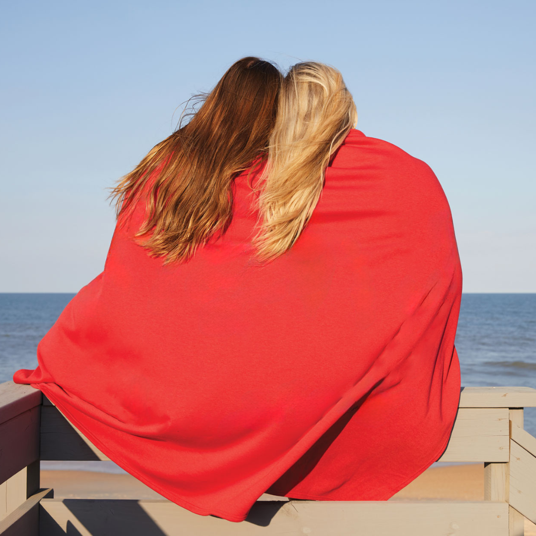 Cozy Sweatshirt Blanket – Perfect for Christmas Comfort