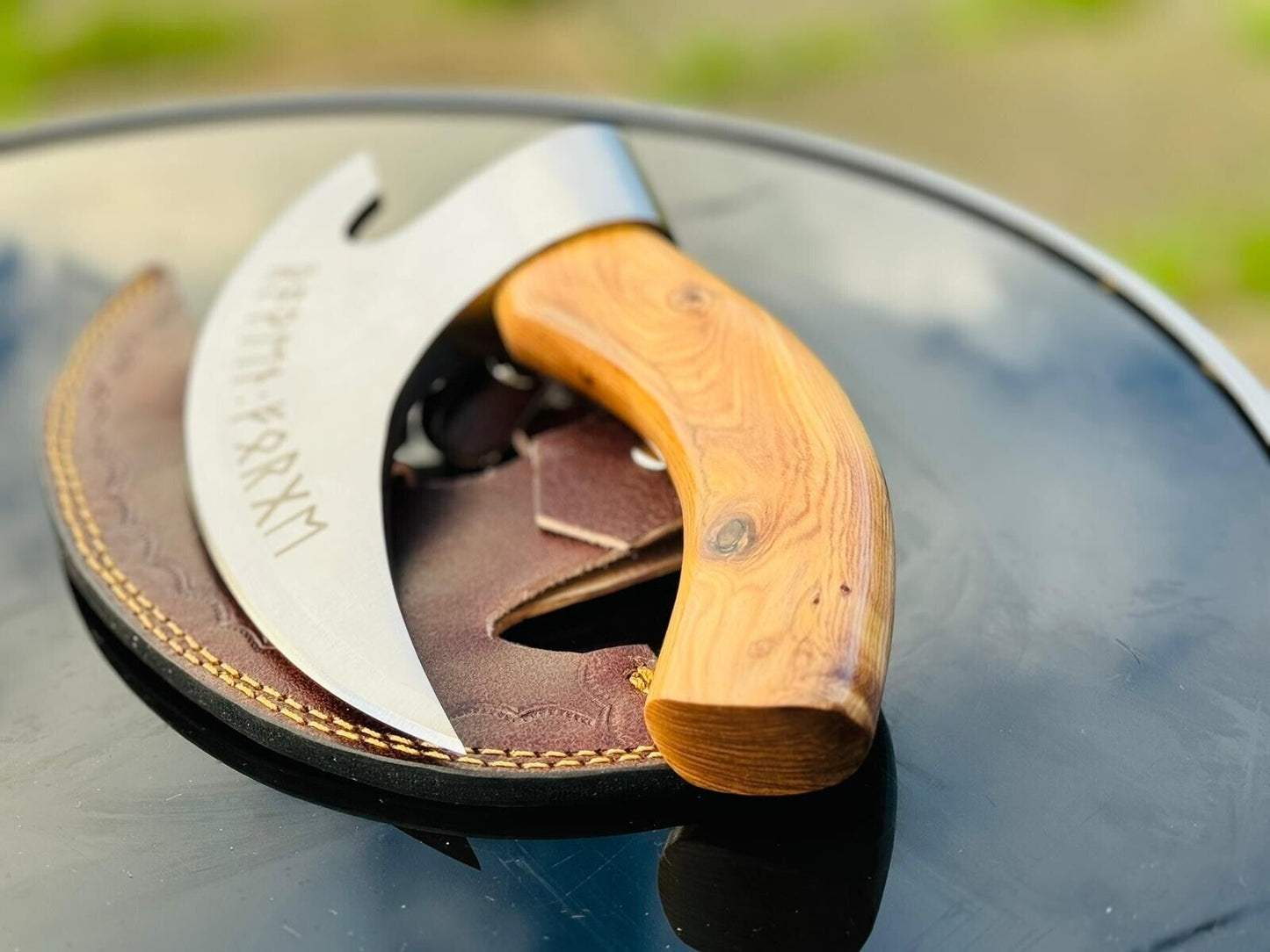 Vikings Pizza Cutter – Custom Handmade 8-Inch J2 Steel Blade with Wooden Handle