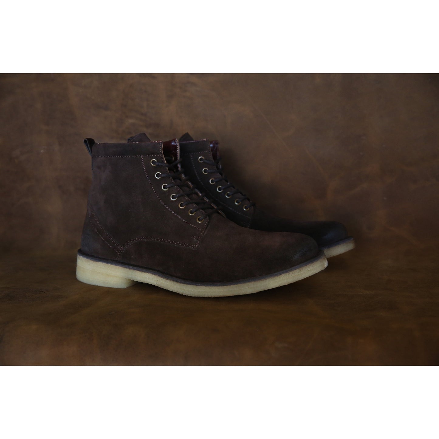 The Hunter | Chocolate